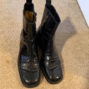 Gucci Glossy Black Leather Boots